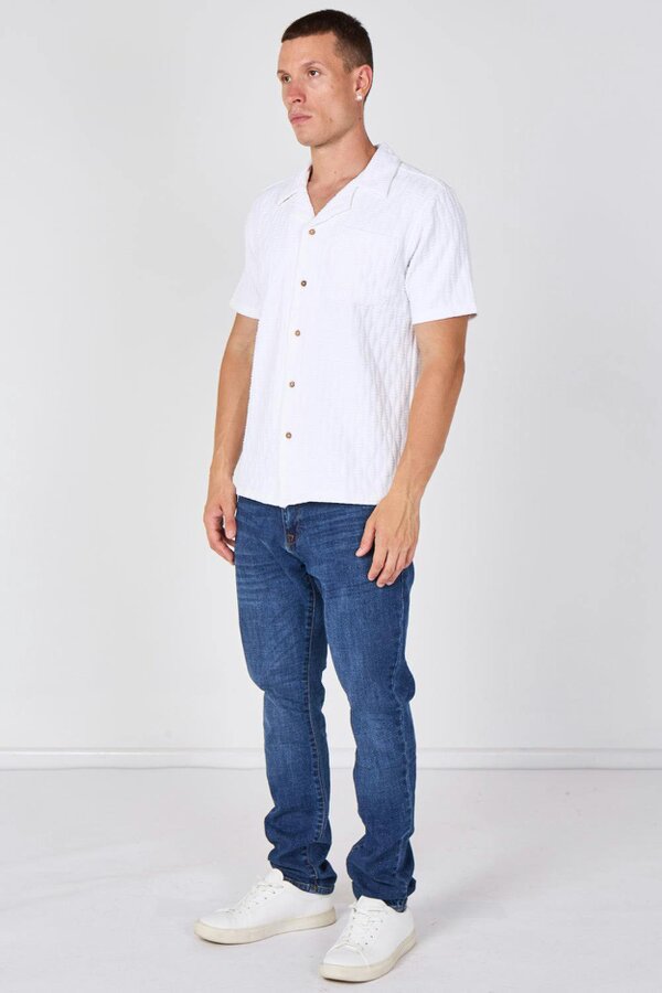 Textured Short Sleeve Revere Collar Shirt