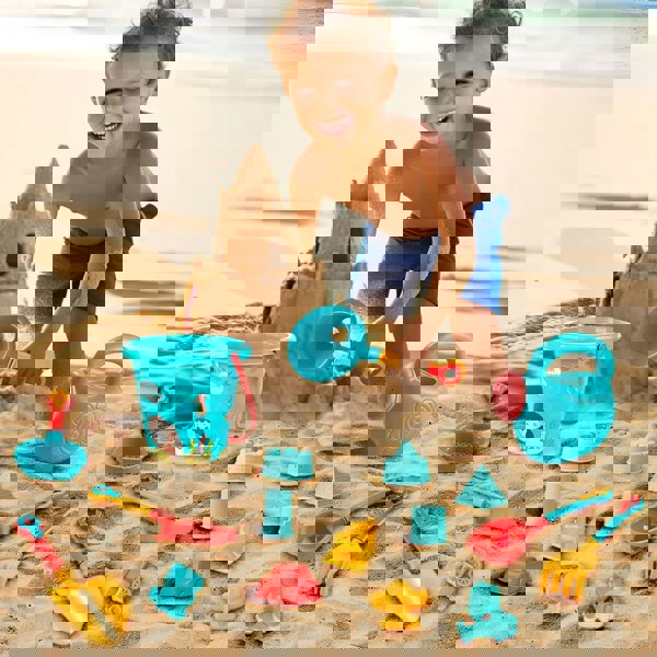 smartbies 18 Pieces Beach Bucket Set Toys for Kids