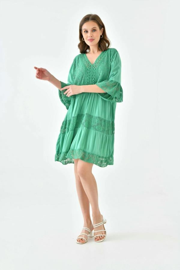 Hoxton Gal Oversized 3/4 Sleeves Lace Detailed V Neck Mini Dress in Green