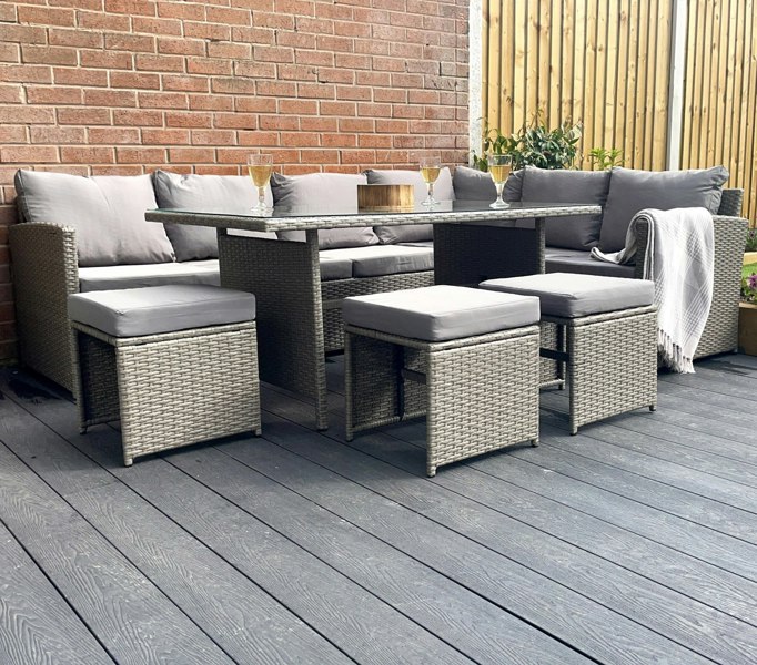 Outdoor Living The Knutsford 9 Seat Corner Rattan Dining Set