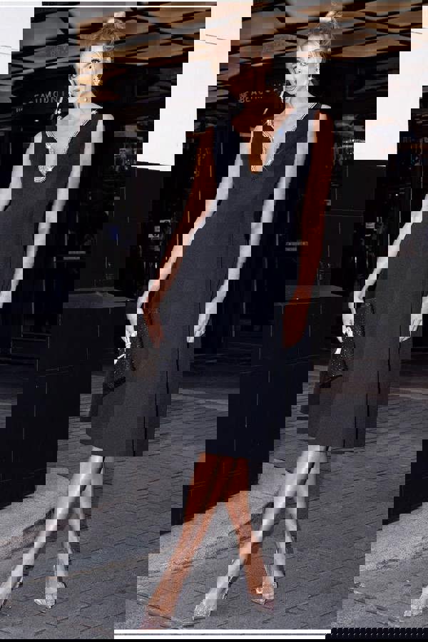 Diamante Embellished Neck A-Line Midi Dress - Black DR4599