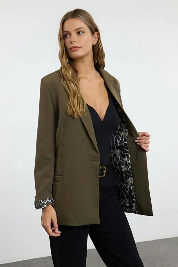 WOVCOR Woven Blazer Jacket with Lining Detail