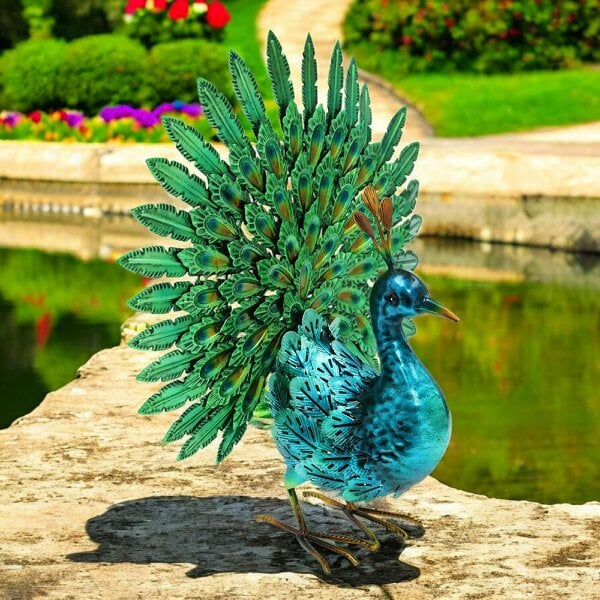 EDH Door Hardware Vibrant Emerald Peacock (48cm x 43cm x 21cm) – Handcrafted Decorative Peacock Garden Ornament Farmyard Statue
