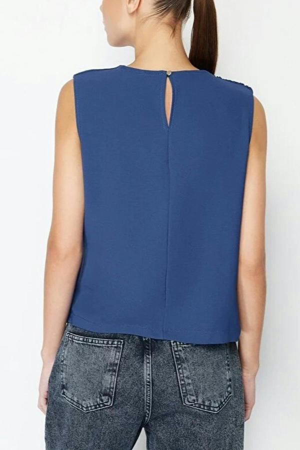WOVCOR Crew Neck Woven Blouse with Gathering Detail