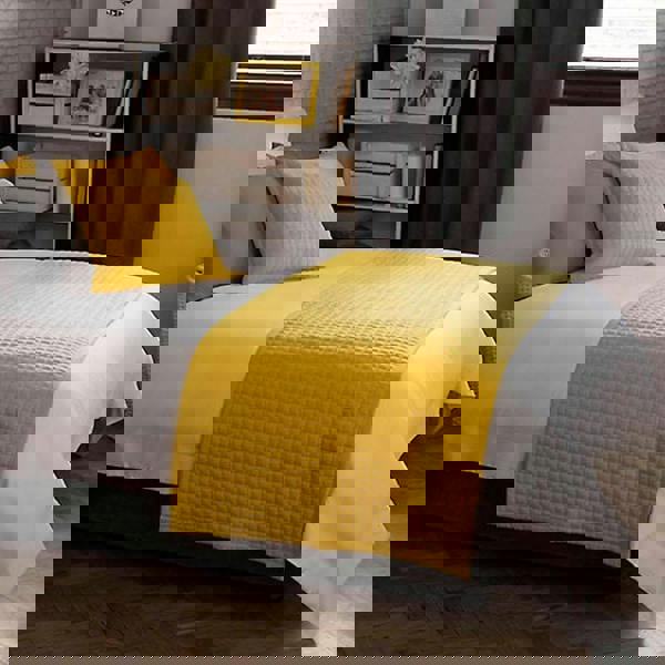 Belledorm Crompton Quilted Bed Runner - Saffron Yellow - 