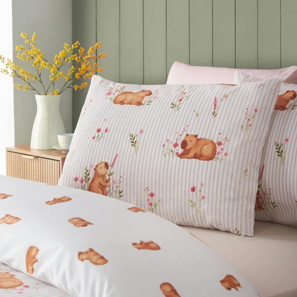 Catherine Lansfield Happy Capybara Reversible Duvet Cover Set Natural