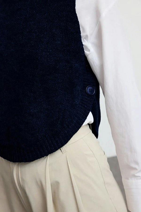 WOVCOR Crop Soft Texture Buttoned Knit Sweater