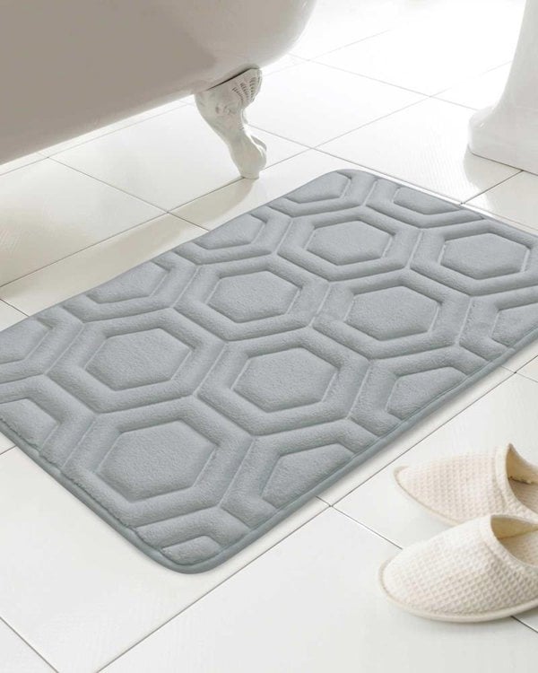 Country Club Geo Design Grey Bath Mat