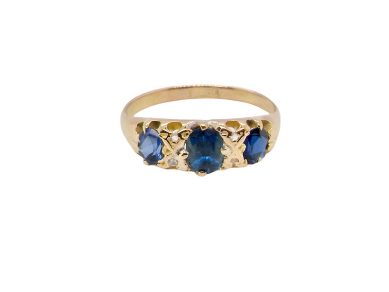 An antique Sapphire and Diamond Ring