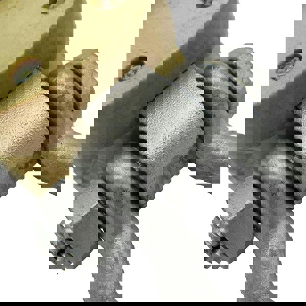 Wooden Pulley Block with Shackle 3" 0.2 Ton (Single Sheave Marine 200KG 0.2 Ton)