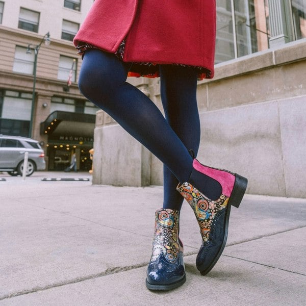 Embassy London Mamacita - Navy Pink - Women's almond toe chelsea boot with wingtip brogue detail