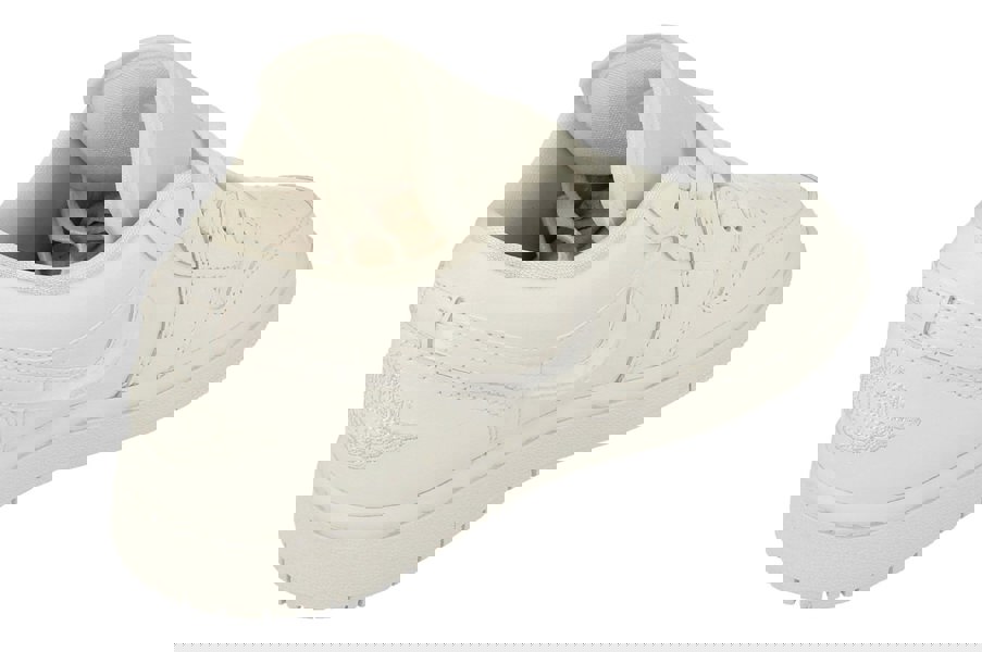 Nike Womens Air Jordan 1 Low Trainers Dv0990  111 - White White White 111 - Photo 2