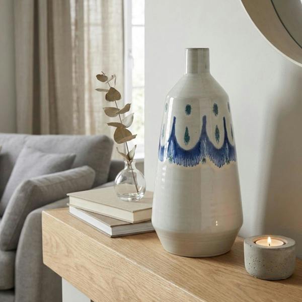 Garden Greatness Coastal Wave Terracotta Brush Vase
