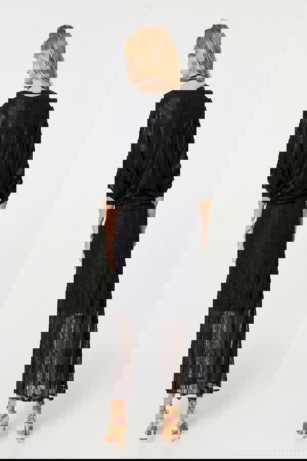 Black | Metallic 3/4 Batwing Sleeve Top
