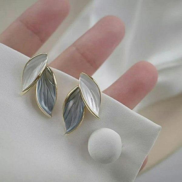 The Colourful Aura Summer Elegant Grey White Leaf Oil Drop Dangle Stud Marble White Earrings