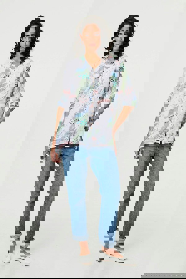 Sage | Abstract 3/4 Sleeve Relaxed Blouse
