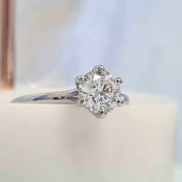 sarah-layton-platinum-round-brilliant-cut-diamond-solitaire-1-00ct