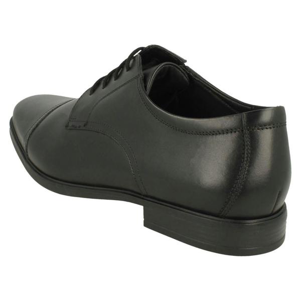 Clarks Mens Clarks Toe Cap Detailed Smart Shoes Howard Cap