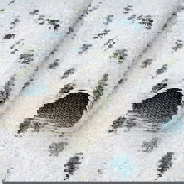 Moodi Shaggy Green Rug, Dots design, Underfloor heating | THE RUGS