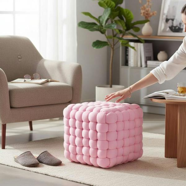 30CM PINK FOOTSTOOL