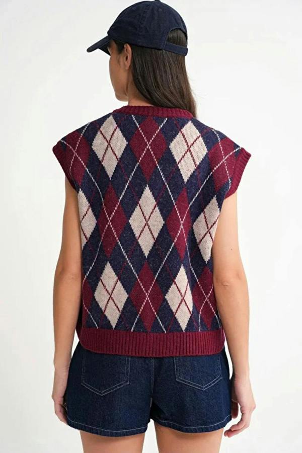 Hoxton Gal Argyle Pattern Knit Sweater Vest