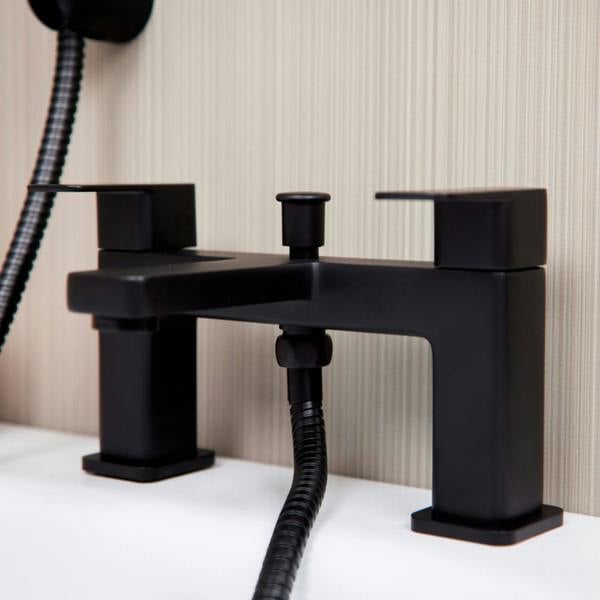 Flode Glan | Bath Shower Mixer | Including Handset and Holder | Matt Black