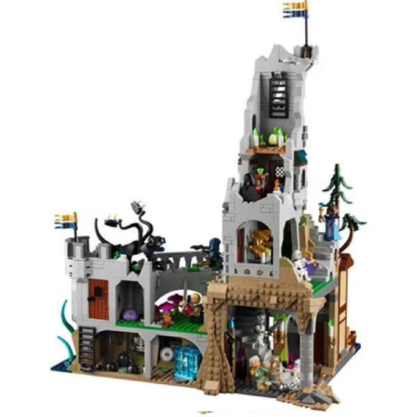 LEGO Ideas Dungeons & Dragons: The Legend of the Red Dragon 21348