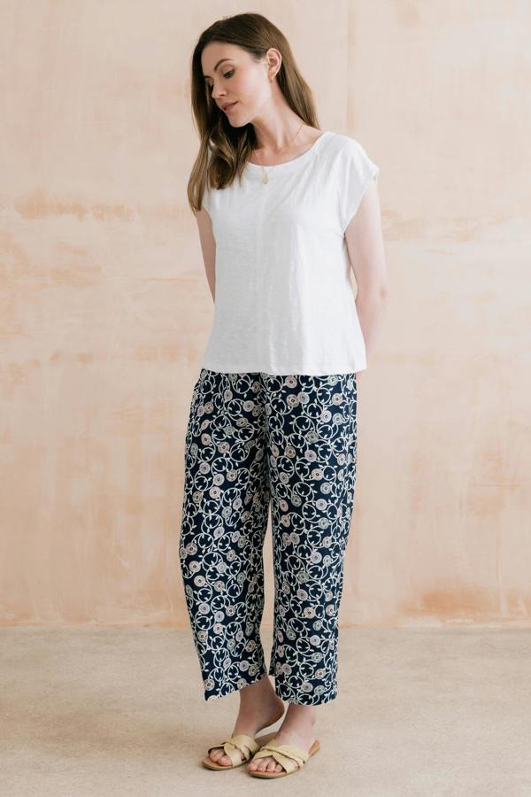 Lily & Me Greta Sea Holly Print Cropped Trousers Navy