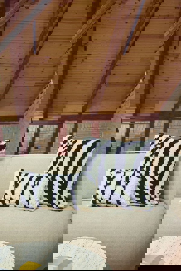 Zebra Cushion | Doublesided | 60x60 cm