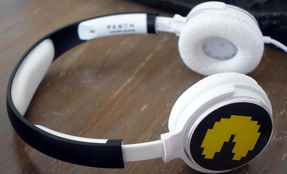 Star Wars TEKNOFUN Pac-Man Stereo Wired Headphones with 3 Exchangeable Face White/Black - 811298201808