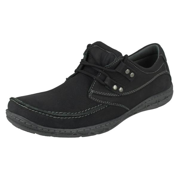 Maverick Mens Maverick Flat Lace Up Shoe With Metal Trim Detail
