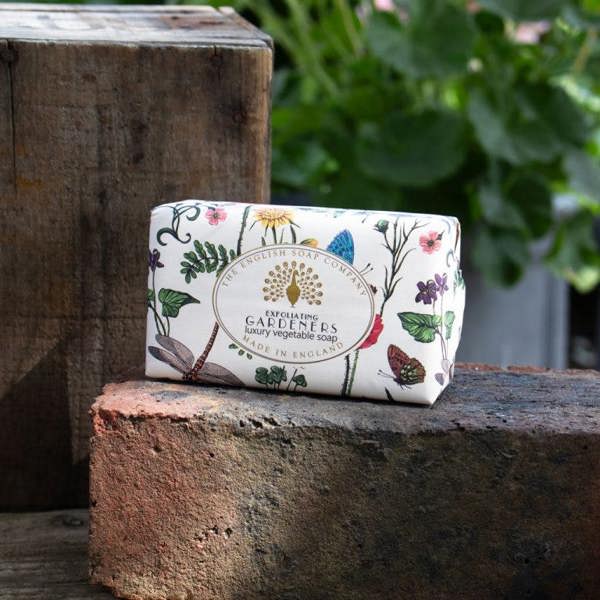 The English Soap Company Luxury 190g Soap Bars - Heritage Collection
