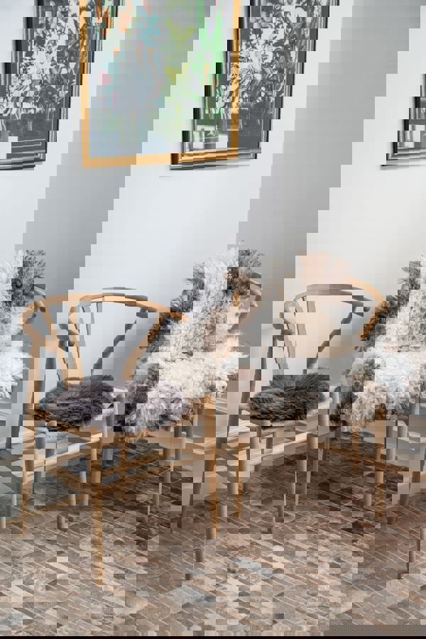 Curly Sheepskin | Austria | Natural Colors | 90 cm Blacky