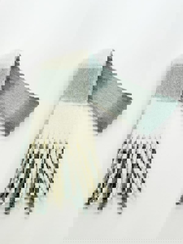 SVNX Chunky Grey and White Check Scarf