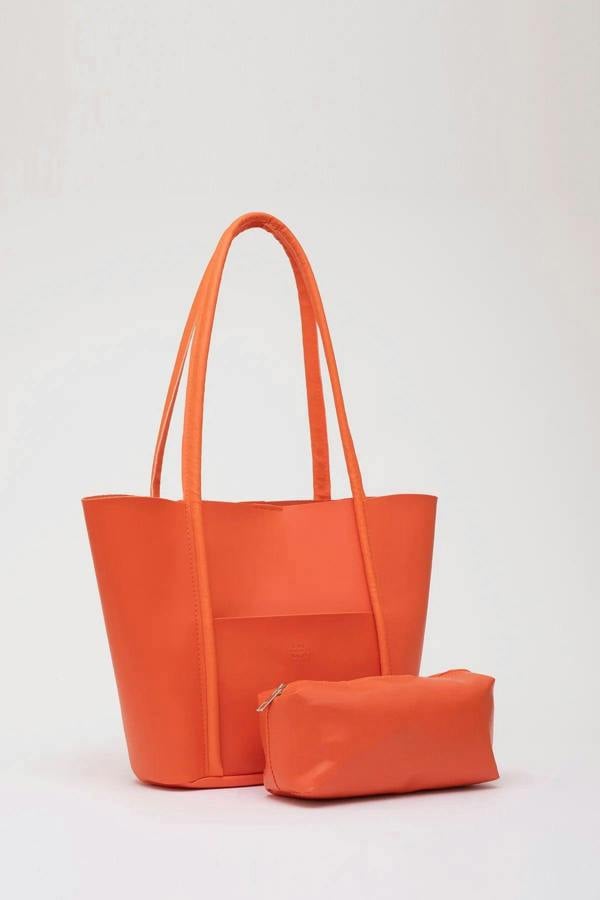 Hoxton Gal Large Faux Leather Tote & Shoulder Bag with Front Pocket, Snap Closure, and Matching Makeup Pouch