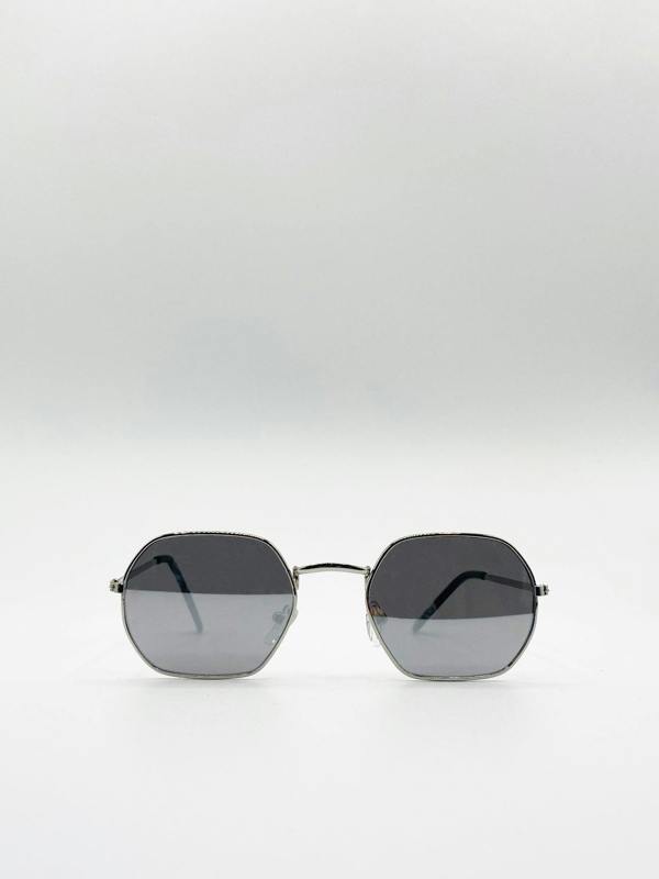 Hexagon Metal Frame Sunglasses with Mirror Lenses in Silver - svnx