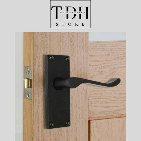 EDH Door Hardware Matt Black Victorian Scroll Door Handles on Backplate – 118mm x 42mm 4 Pairs