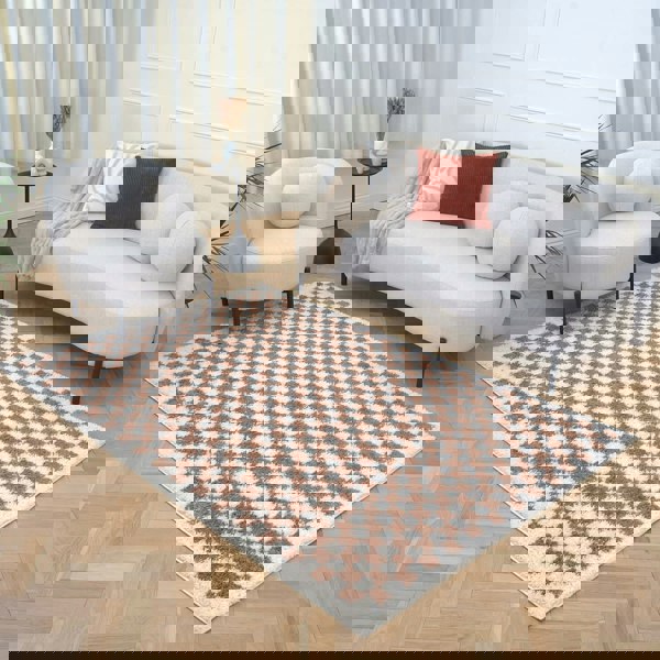 Moodi Shaggy Brown Rug, Tartan design, soft and comfortable pile | THE RUGS