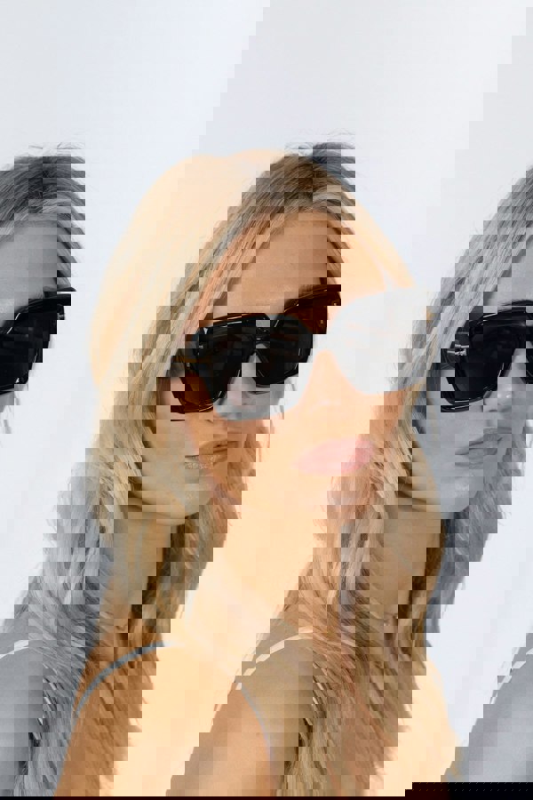 SVNX Bold Square Sunglasses in Black