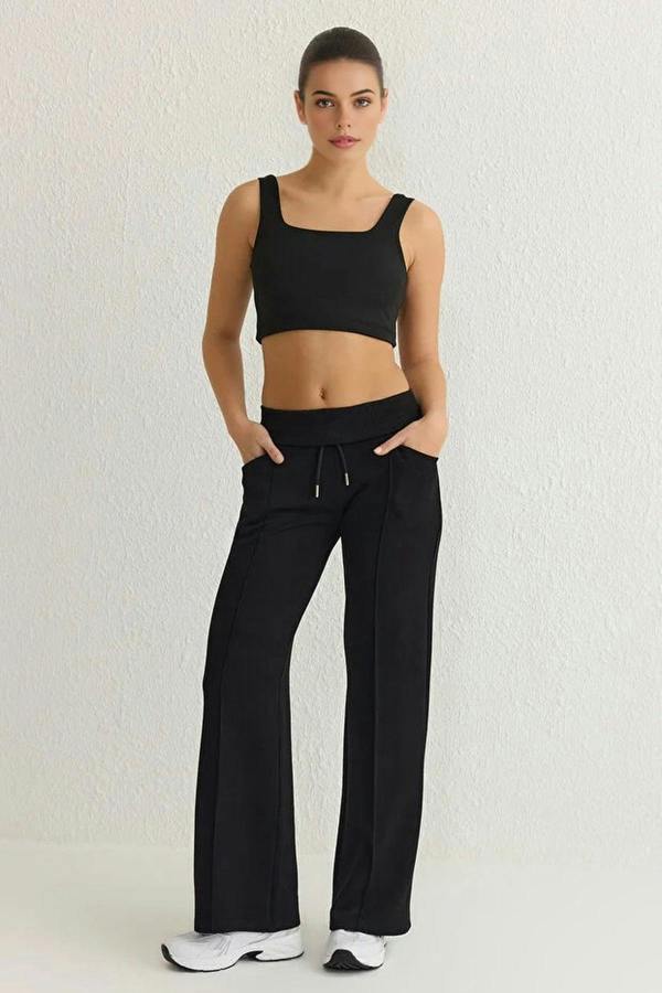 WOVCOR Soft Fabric Sport Knit Jogger with Pockets and Reflective Print