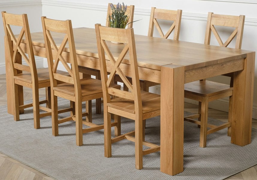That's Furniture Kuba Extra Large Oak Dining Table with Berkeley Oak Chairs