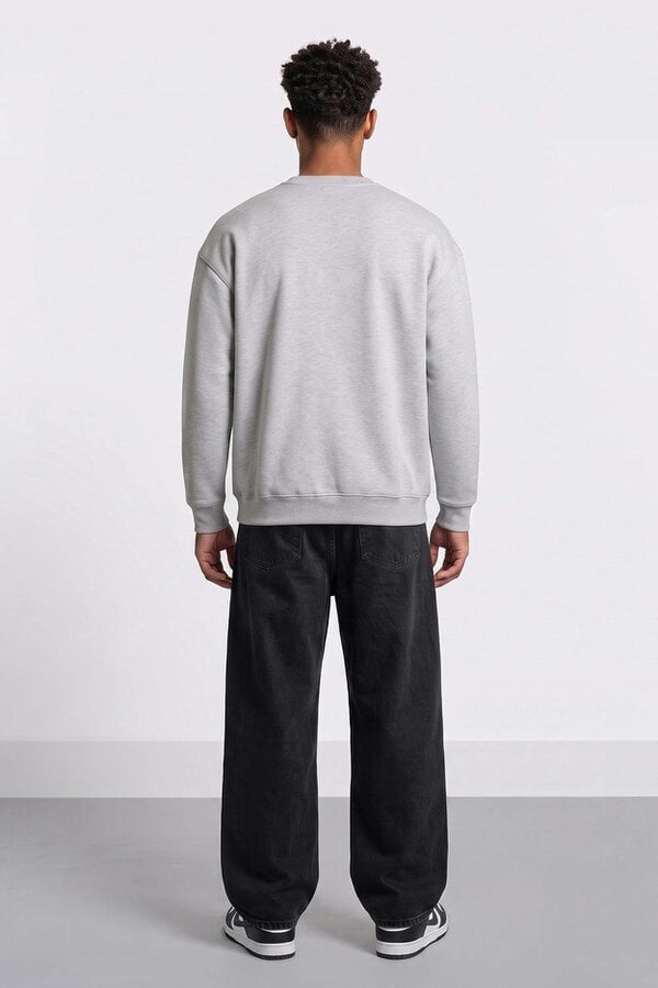 London Attitude Relaxed Fit Collegiate Graphic Sweatshirt in Red