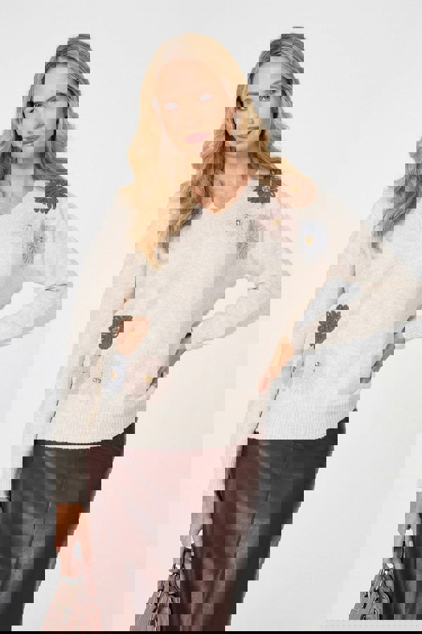 Beige | Floral Embroidered Detail V-Neck Jumper
