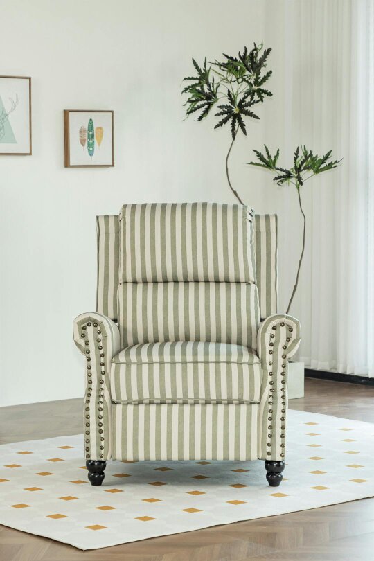 Living and Home Single Sofa Recliner Chair Armchair with Footrest