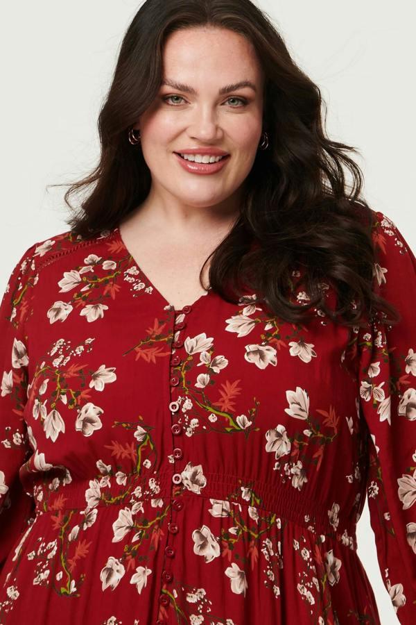 Izabel London Curve Floral Shirred V-Neck Maxi Dress