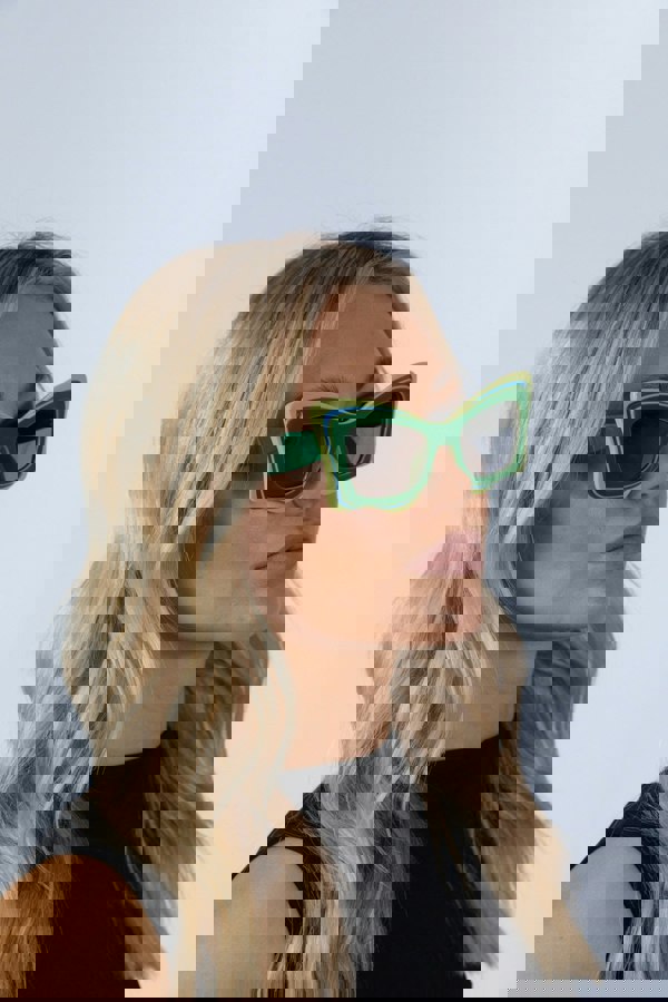 SVNX Bold Butterfly Cat-Eye Sunglasses Green Lime