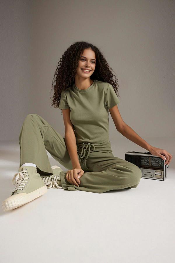 WOVCOR 2-Piece Fitted Stretch Woven Top & Pants Set