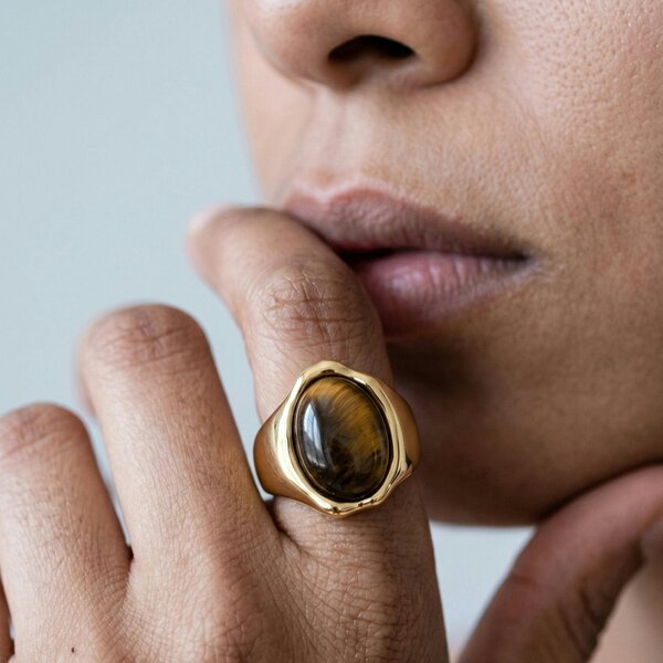 Uchi & Soto Nekomeishi Tigers Eye Ring