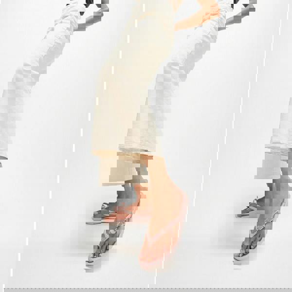 FitFlop FitFlop iQUSHION GLITZ Womens Toe-Post Sandals Nude Rose