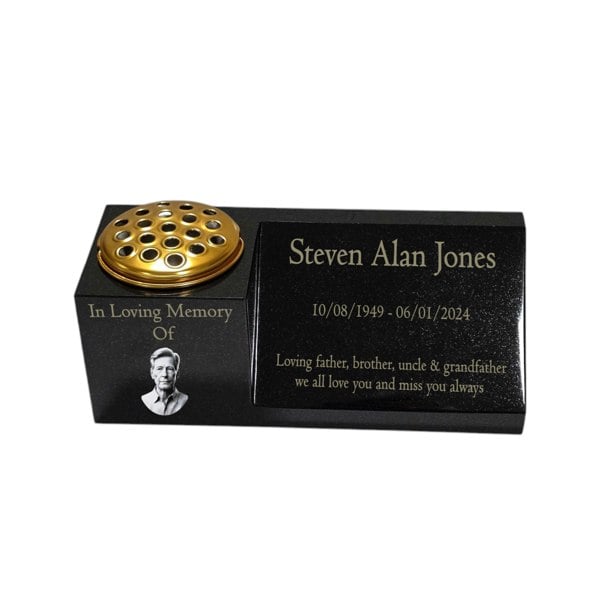 Memorials Direct Granite Memorial Vase with Portrait and Plaque Combination, Solid Granite, 16x6x6inchs, 20KG, Includes Flower Pot Insert